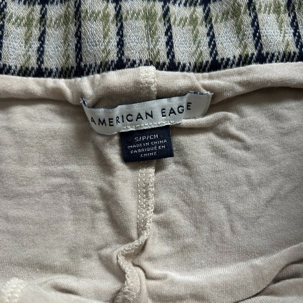 American Eagle Plaid Short! - Picture 3 of 4